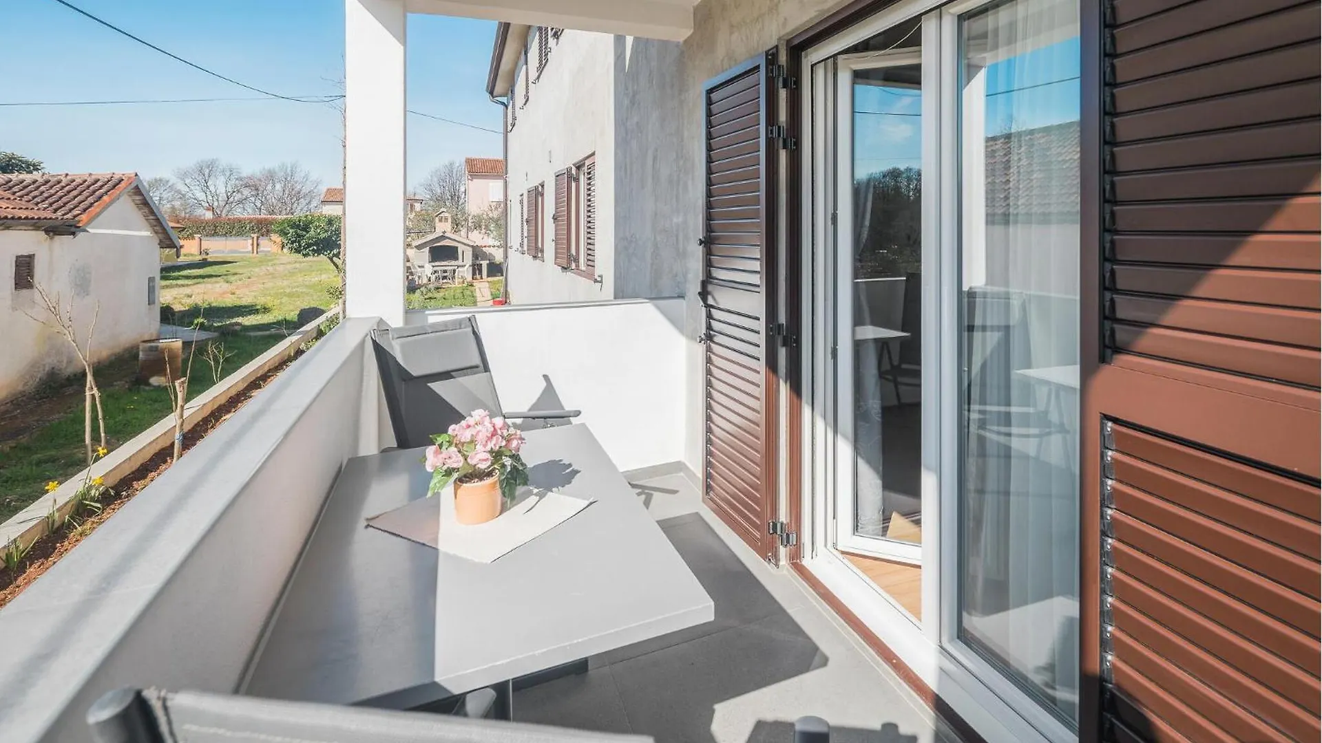 Beautiful Apartment In Nova Vas With Wi-Fi